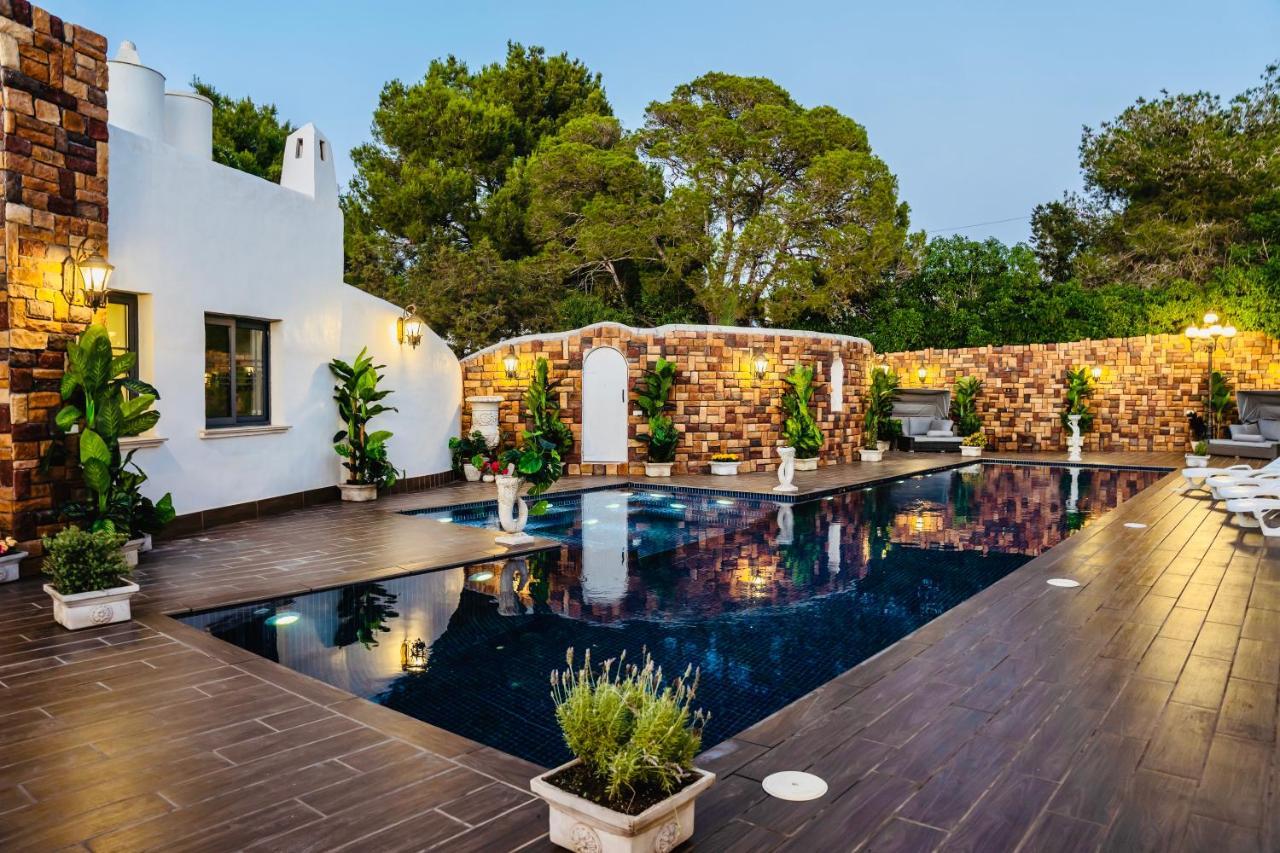 Ocean Suites Sant Antoni de Portmany Exterior foto